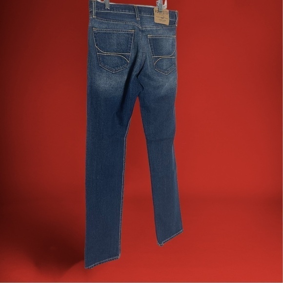 THE Hollister Skinny Med-Dark Wash Slight Factory Distressing and Fading 30 x 32 - Picture 6 of 13